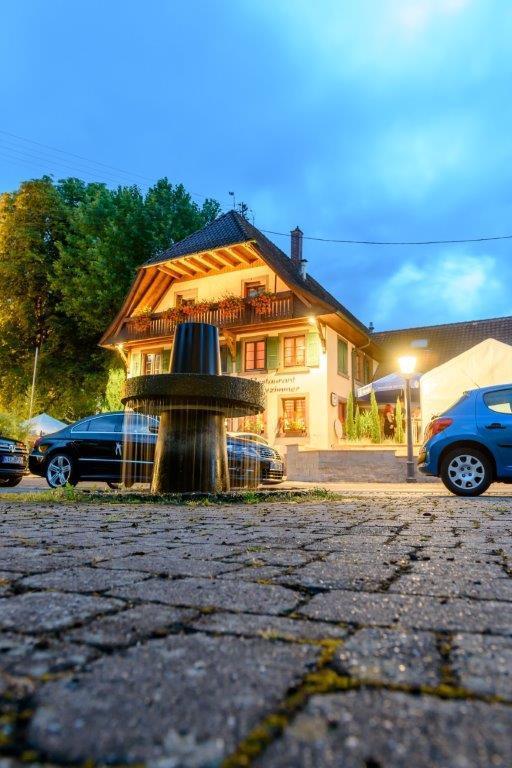 Hotel Gasthaus Ochsen Mühlenbach Exterior foto